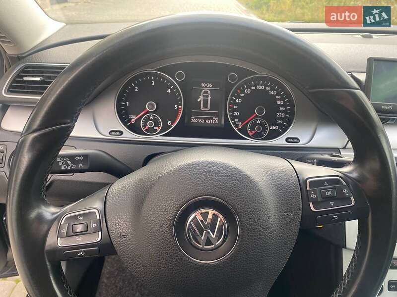Універсал Volkswagen Passat 2013 в Тернополі