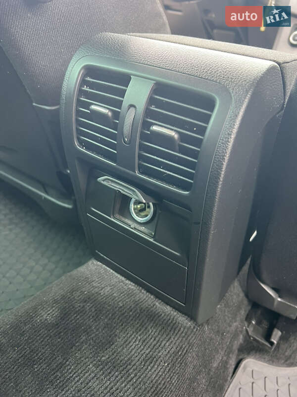 Универсал Volkswagen Passat 2011 в Дубно фото 36 Универсал Volkswagen Passat 2011 в Дубно