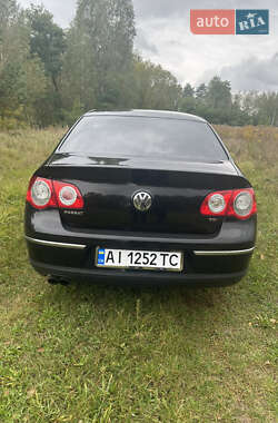 Седан Volkswagen Passat 2008 в Киеве