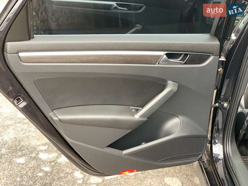 Седан Volkswagen Passat 2017 в Виннице фото 18 Седан Volkswagen Passat 2017 в Виннице