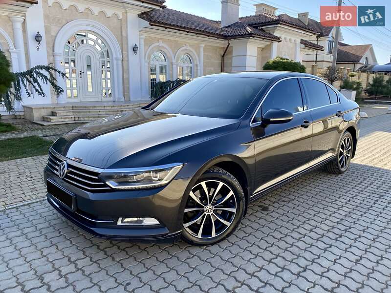 Volkswagen Passat 2015