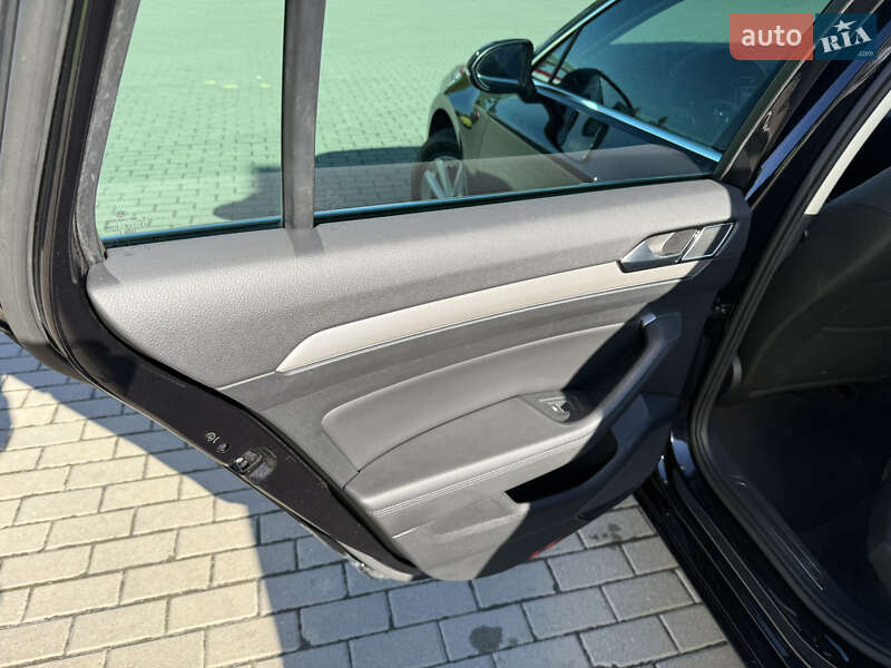 Универсал Volkswagen Passat 2019 в Ковеле фото 17 Универсал Volkswagen Passat 2019 в Ковеле