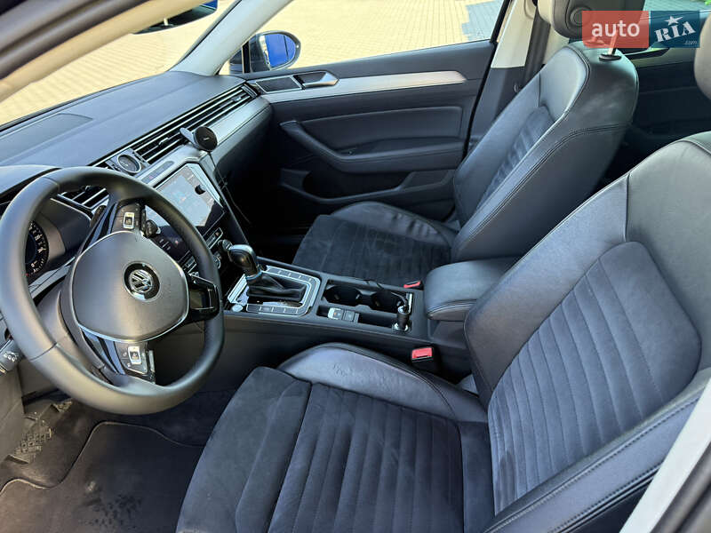 Универсал Volkswagen Passat 2019 в Ковеле фото 10 Универсал Volkswagen Passat 2019 в Ковеле