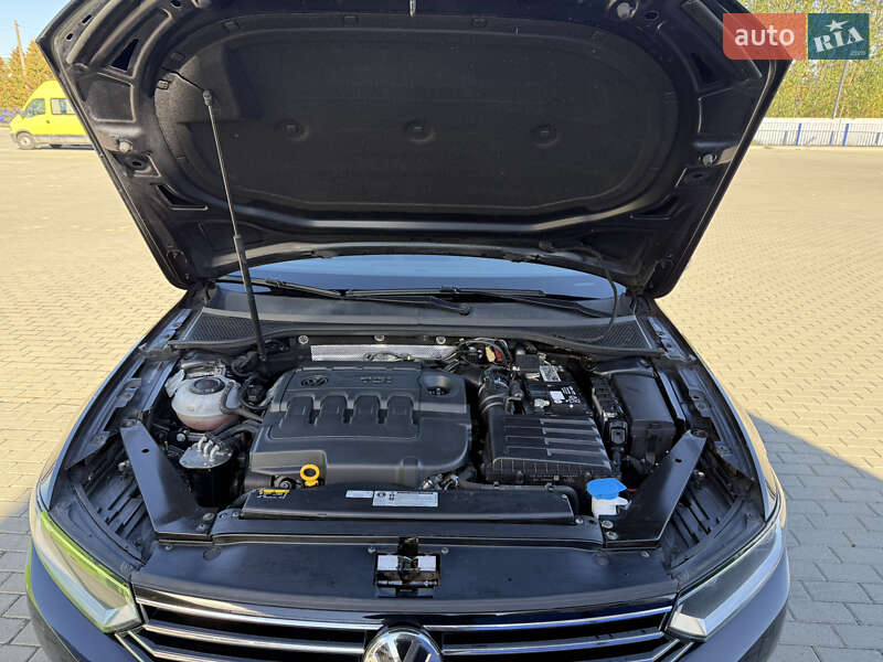 Универсал Volkswagen Passat 2019 в Ковеле фото 39 Универсал Volkswagen Passat 2019 в Ковеле