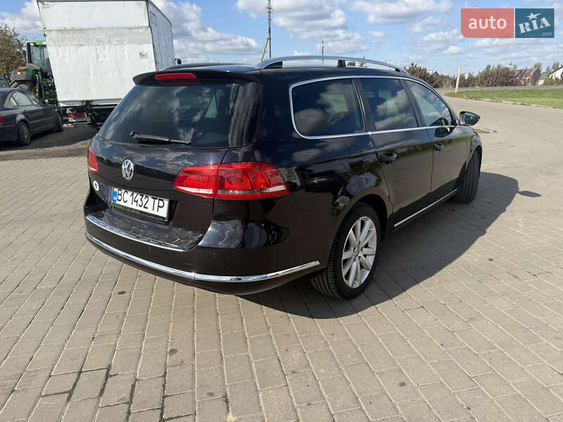 Универсал Volkswagen Passat 2011 в Львове