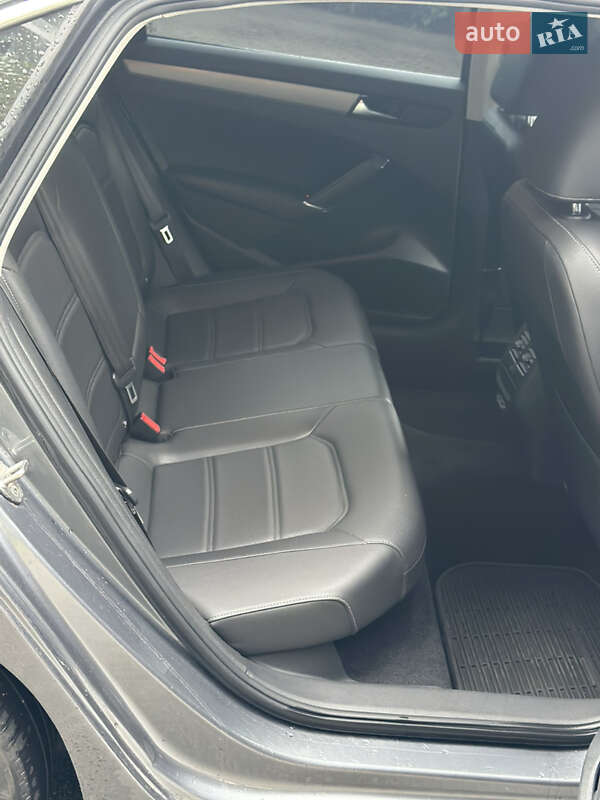 Седан Volkswagen Passat 2019 в Киеве фото 22 Седан Volkswagen Passat 2019 в Киеве