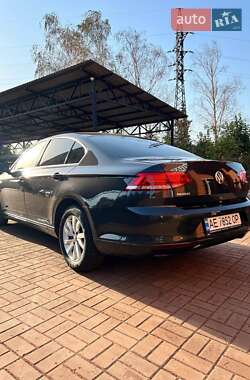 Седан Volkswagen Passat 2019 в 