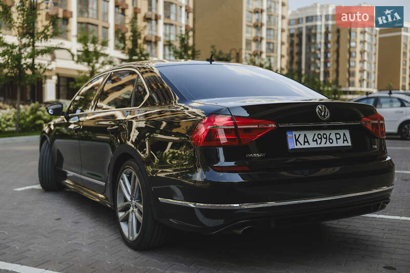 Седан Volkswagen Passat 2016 в Киеве фото 6 Седан Volkswagen Passat 2016 в Киеве