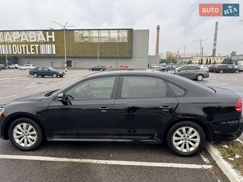 Седан Volkswagen Passat 2014 в Києві