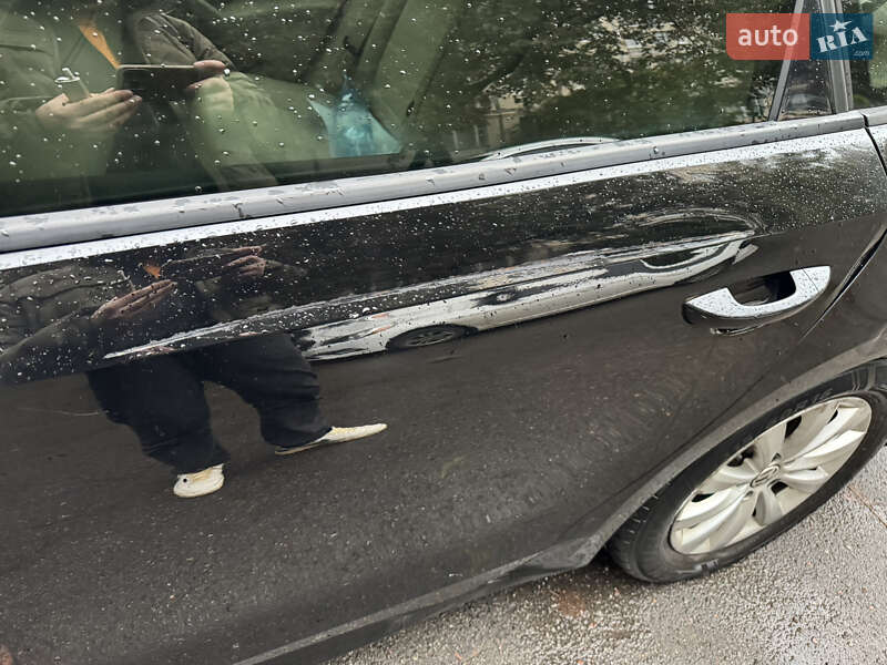 Седан Volkswagen Passat 2014 в Києві