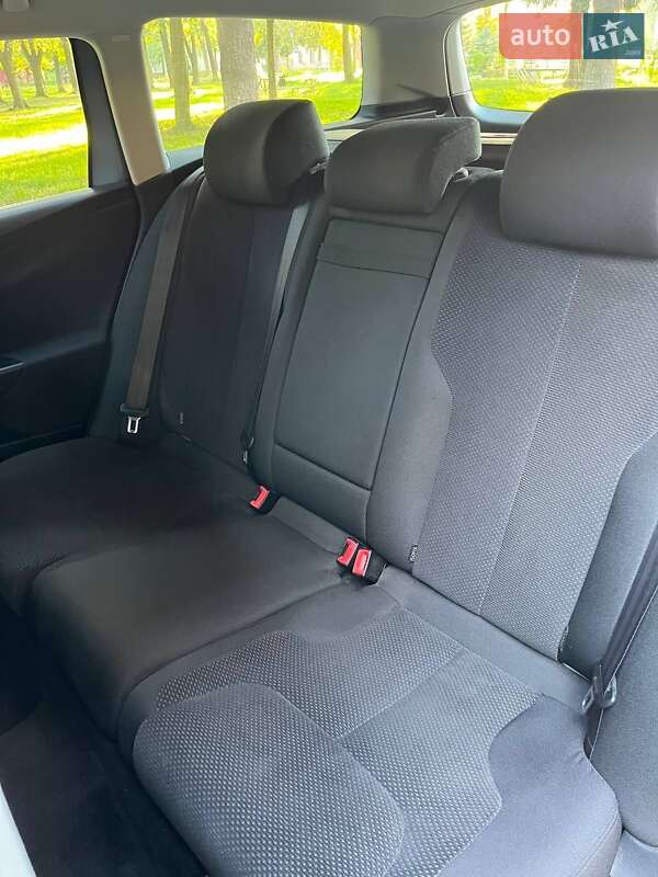 Универсал Volkswagen Passat 2009 в Калуше