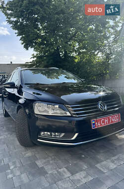 Универсал Volkswagen Passat 2014 в Ивано-Франковске