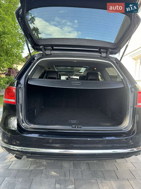 Універсал Volkswagen Passat 2014 в Івано-Франківську