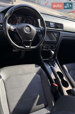 Седан Volkswagen Passat 2018 в 