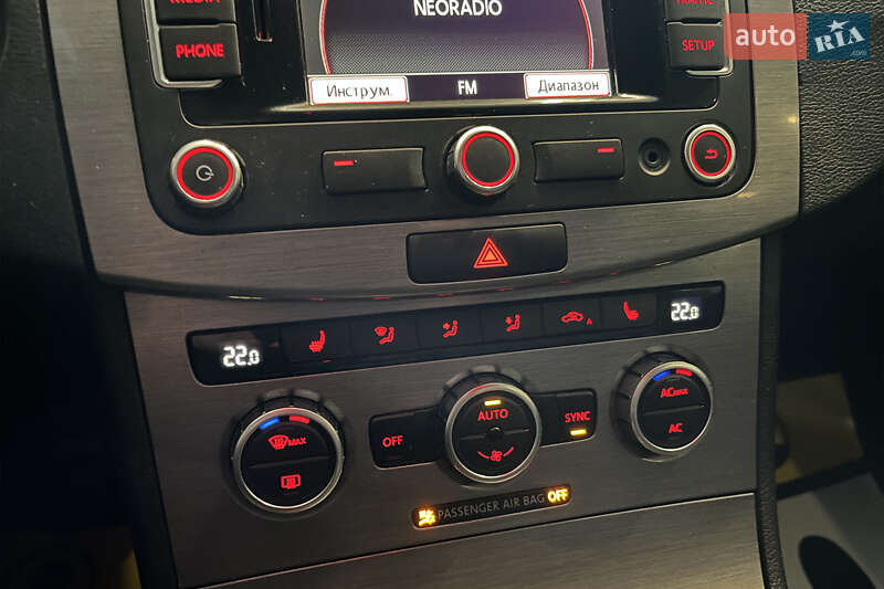 Универсал Volkswagen Passat 2013 в Шептицькому