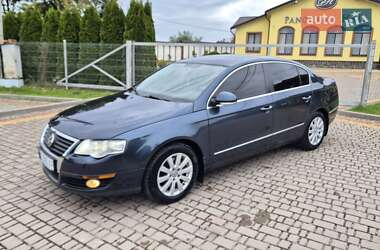 Седан Volkswagen Passat 2007 в Львове