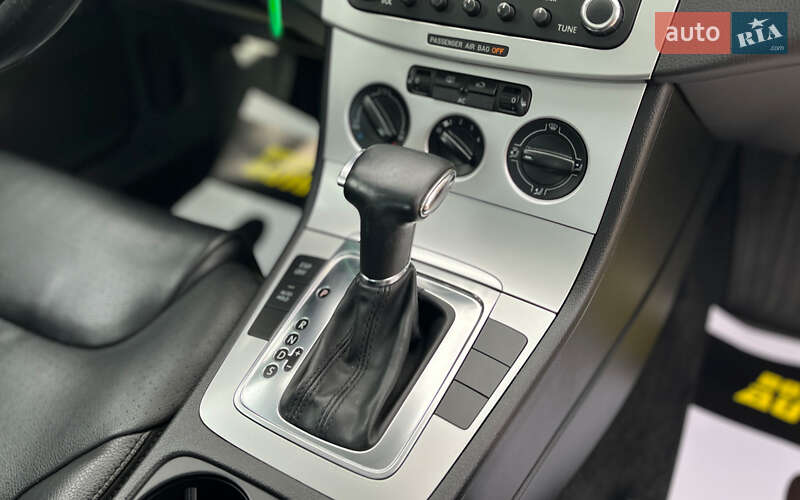 Седан Volkswagen Passat 2008 в Коломиї