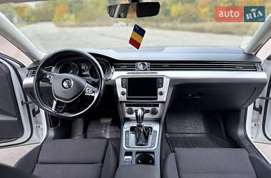 Универсал Volkswagen Passat 2016 в  фото 22 Универсал Volkswagen Passat 2016 в