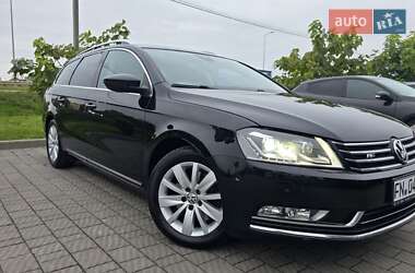 Універсал Volkswagen Passat 2011 в Стрию