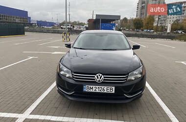 Седан Volkswagen Passat 2012 в Сумах