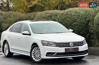 Седан Volkswagen Passat 2016 в Тернополе
