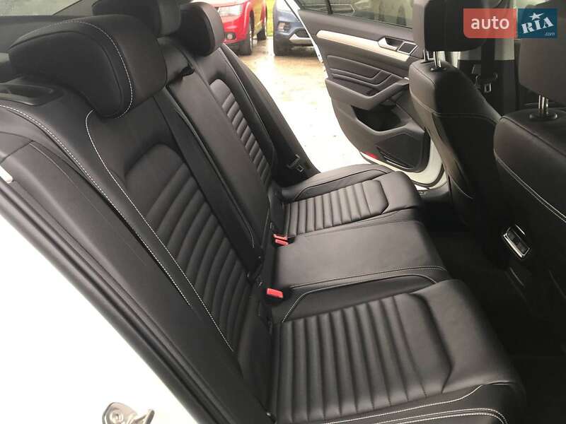 Седан Volkswagen Passat 2020 в Львові фото 12 Седан Volkswagen Passat 2020 в Львові