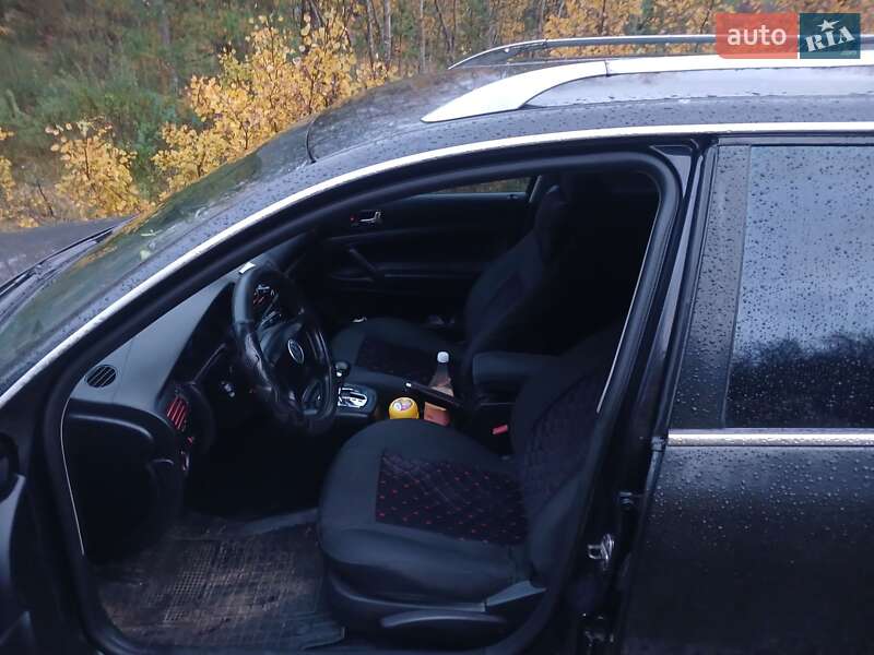 Універсал Volkswagen Passat 2003 в Звягелі фото 2 Універсал Volkswagen Passat 2003 в Звягелі