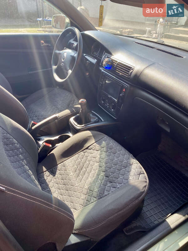 Седан Volkswagen Passat 2001 в Тернополе фото 12 Седан Volkswagen Passat 2001 в Тернополе