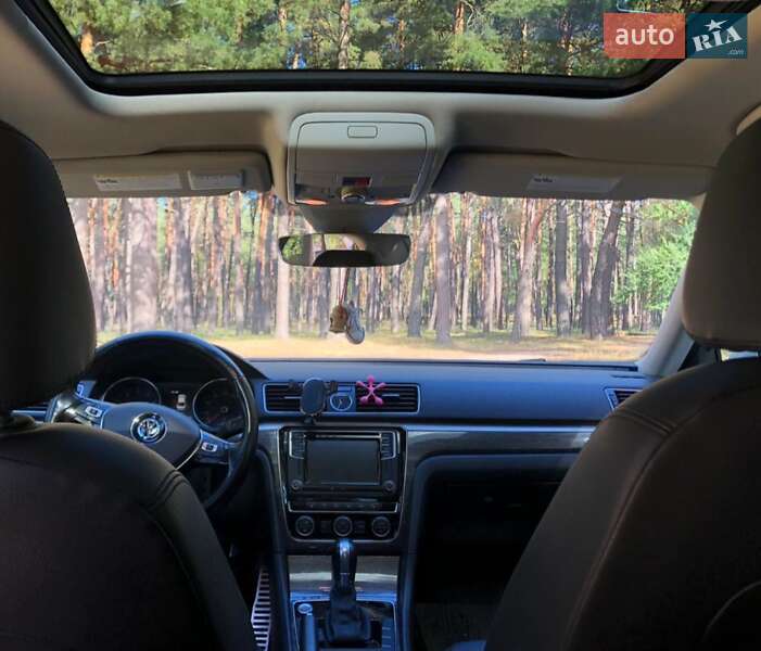 Седан Volkswagen Passat 2017 в Чернігові