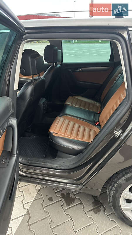 Универсал Volkswagen Passat 2011 в Тернополе