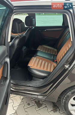 Универсал Volkswagen Passat 2011 в 