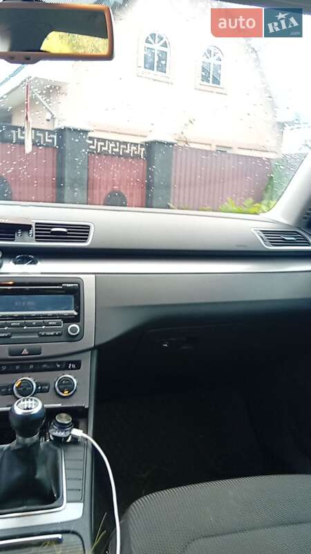 Универсал Volkswagen Passat 2012 в Коломые