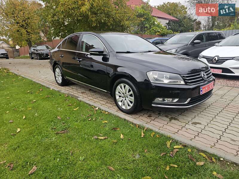 Volkswagen Passat 2012