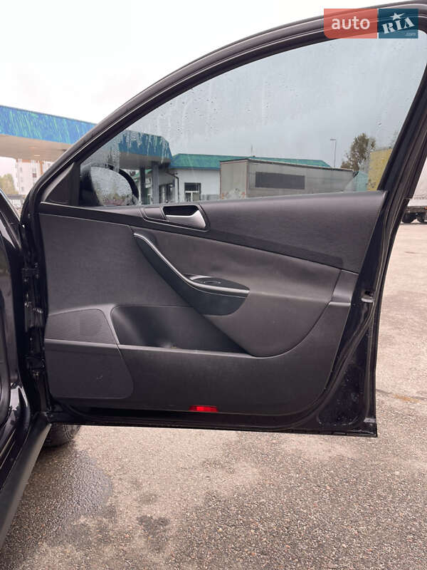 Универсал Volkswagen Passat 2009 в Ратным