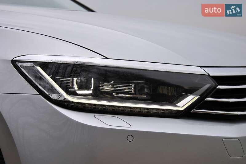Седан Volkswagen Passat 2016 в Вінниці