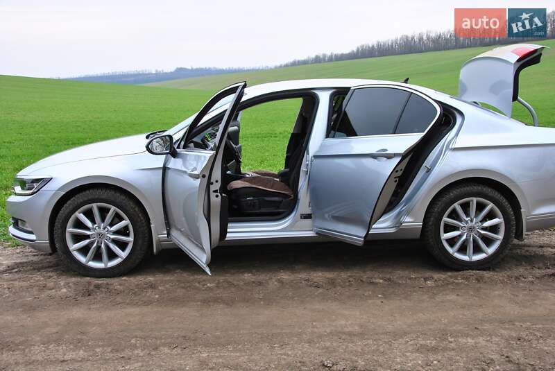 Седан Volkswagen Passat 2016 в Вінниці