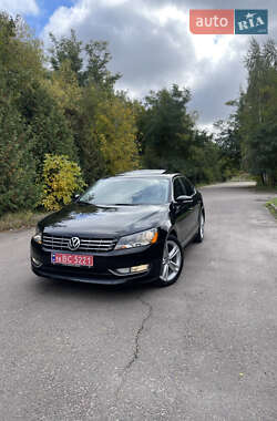 Седан Volkswagen Passat 2015 в 
