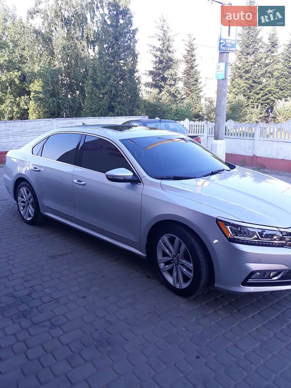 Седан Volkswagen Passat 2017 в Ивано-Франковске фото 15 Седан Volkswagen Passat 2017 в Ивано-Франковске