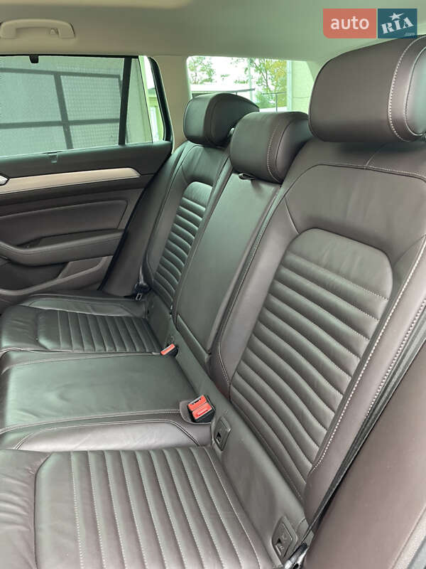 Универсал Volkswagen Passat 2016 в Черновцах