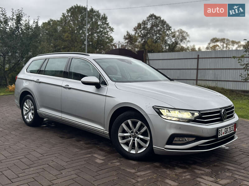 Volkswagen Passat 2021