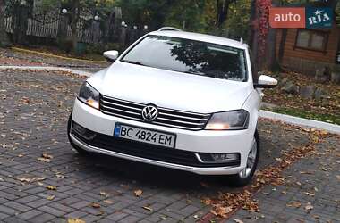 Универсал Volkswagen Passat 2012 в Дрогобыче