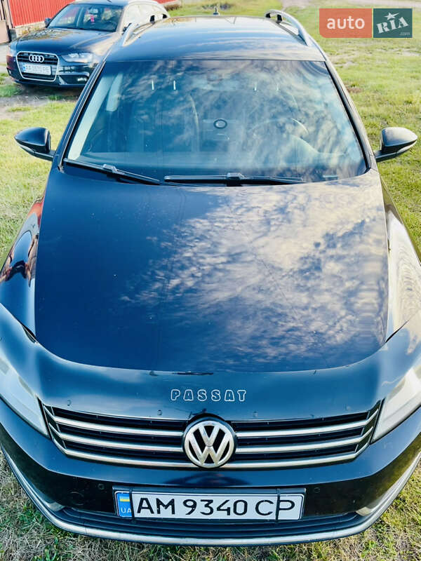 Volkswagen Passat 2011 Volkswagen Passat 2011