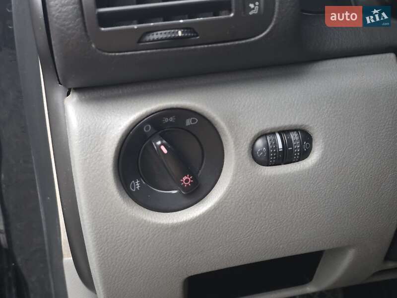 Універсал Volkswagen Passat 1999 в Тернополі