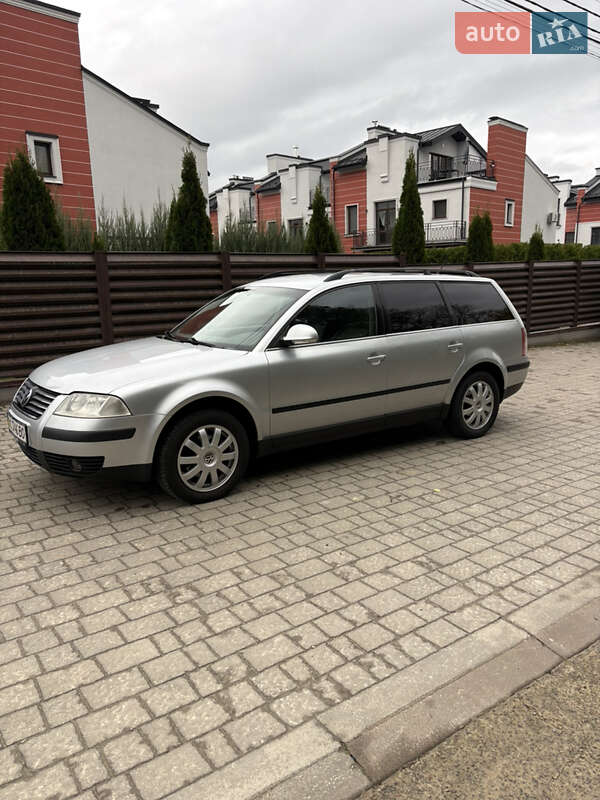 Универсал Volkswagen Passat 2005 в Львове