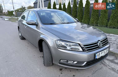 Седан Volkswagen Passat 2013 в 