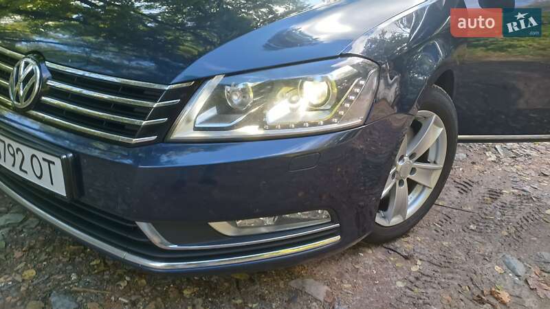 Універсал Volkswagen Passat 2013 в Києві фото 30 Універсал Volkswagen Passat 2013 в Києві