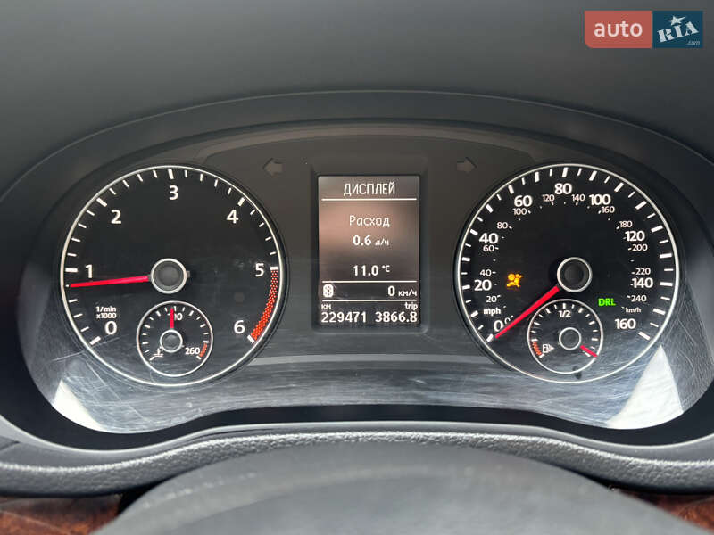 Седан Volkswagen Passat 2013 в Сумах