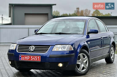 Седан Volkswagen Passat 2002 в Тернополе