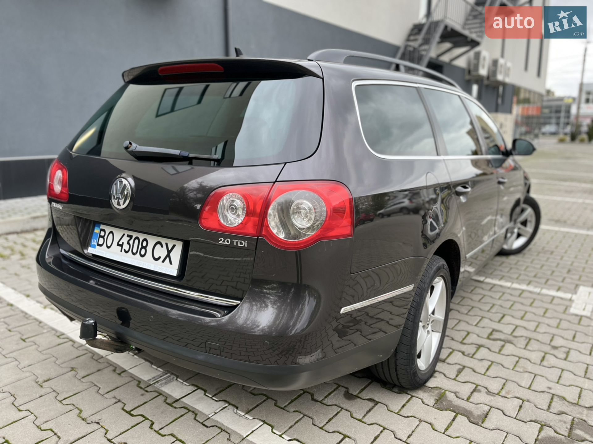 2010 Volkswagen Passat - мініатюра 4