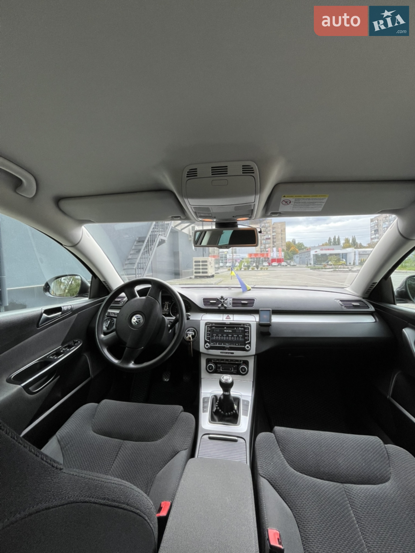 2010 Volkswagen Passat - мініатюра 9